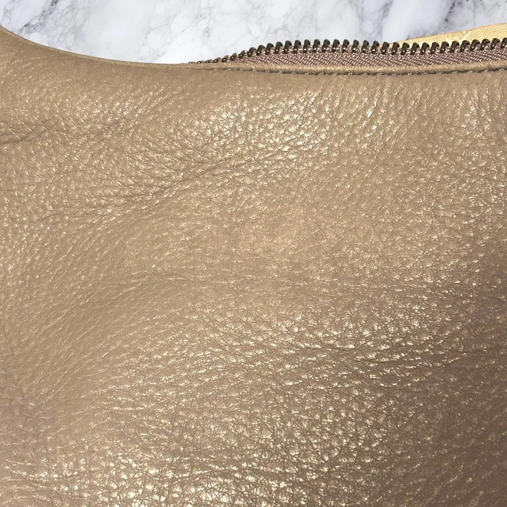 Michael Kors Purse Bag Beige Gray Pebbled Studded Roomy Large Zipper - Picture 11 of 11